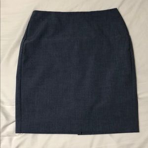 Banana Republic pencil skirt - 00P